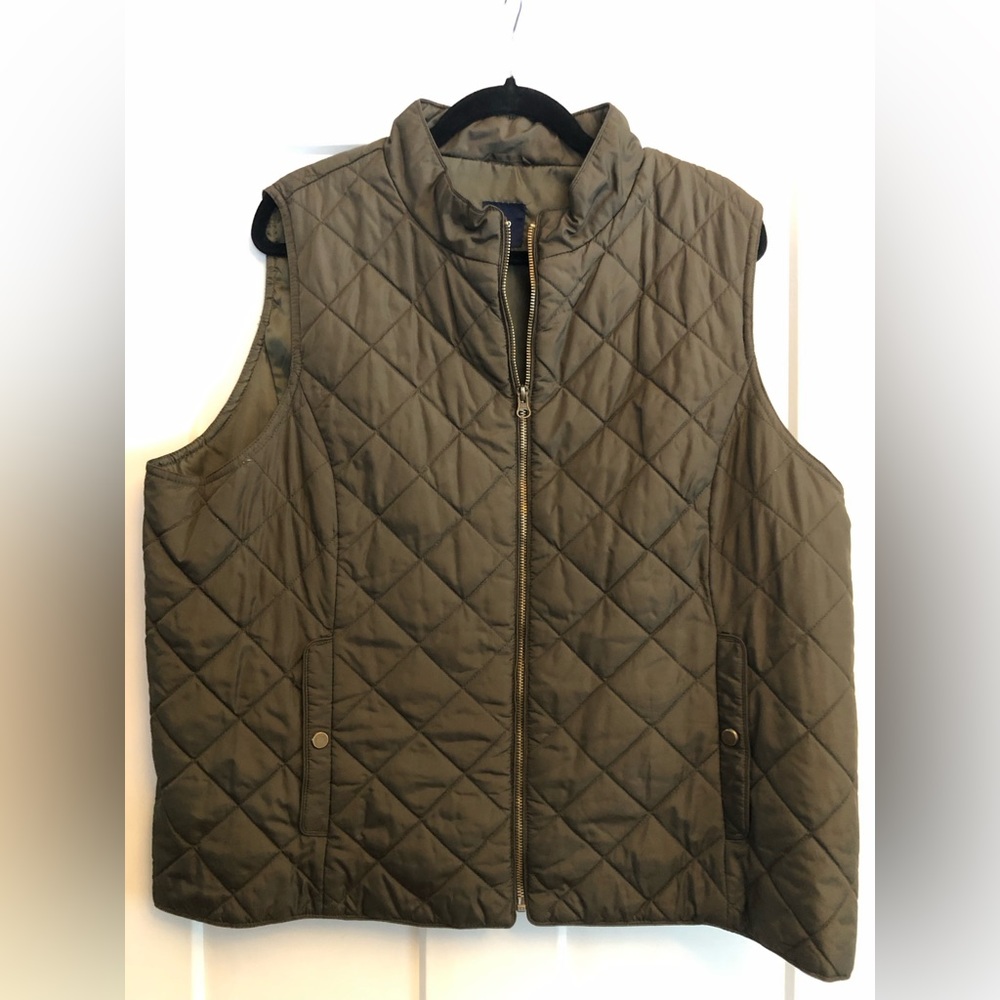 Gap Quilted Vest